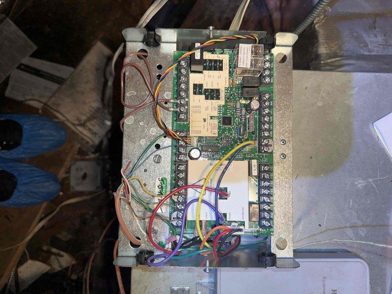 Completed comprehensive Comfort Plan clean and check maintenance on single HVAC system. Performed thorough inspection of air handler components including blower assembly, control board, and electrical connections. All wiring terminals verified secure, blower motor operating within normal parameters, and control board functioning properly with no signs of component failure or overheating. System tested and confirmed operational per manufacturer specifications.